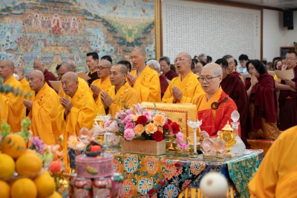 慈善寺舉行恭聞南無第三世多杰羌佛無上殊勝法音系列法會-图片1